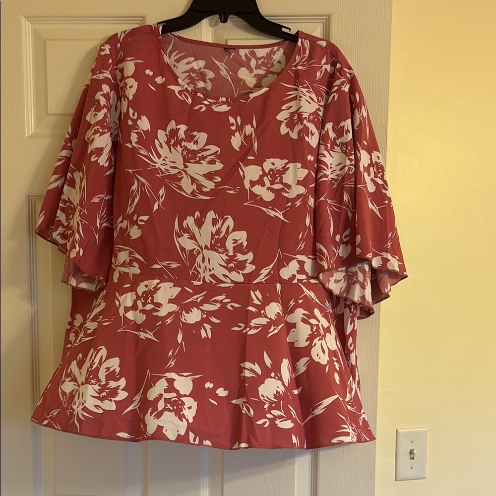 Floral Print Women's Top - Red and White